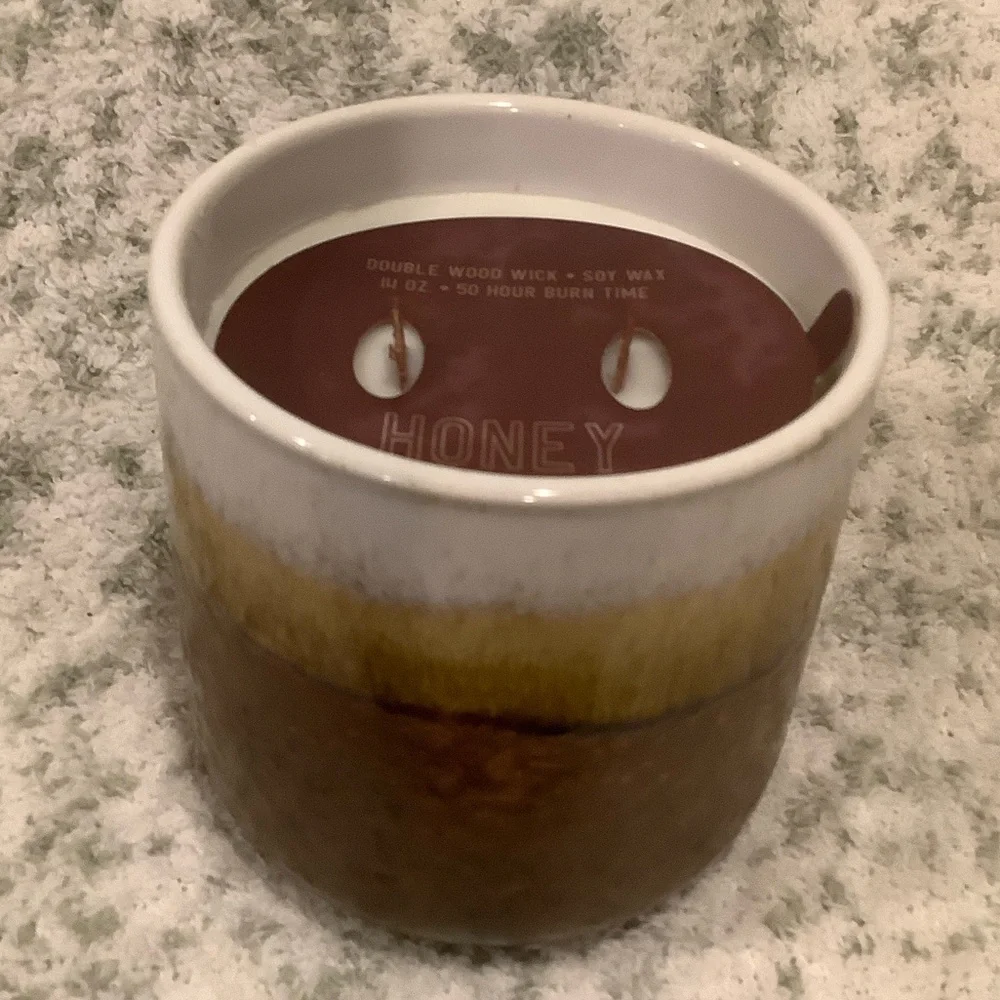 Ceramic Scented Honey Bun Soy Candle NWT 14 oz.   - Brown Gold and White Glazing - Picture 16 of 16